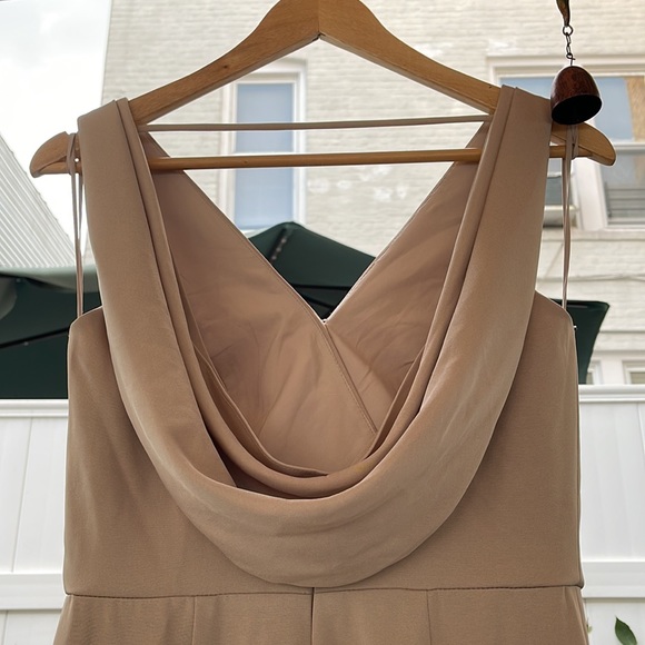 Marchesa - Notte - “Turin” Champagne V-Neck Gown With Draped Low Back - Picture 9 of 16